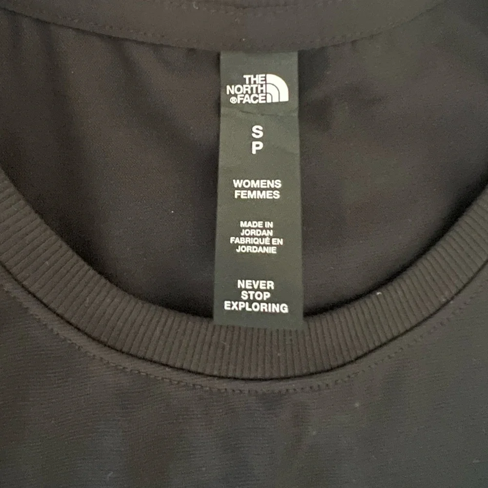 The North Face Dawndream Black Tank Top - Picture 3 of 9